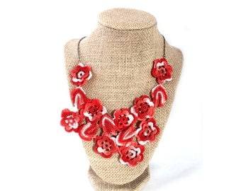 Crochet Necklace - Crochet Jewelry - Crochet Collar - Statement Necklace - Vegan Necklace - Crochet Jewelry - Bib Necklace - Necklace