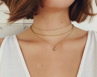 NIKITA - delicate gold necklace