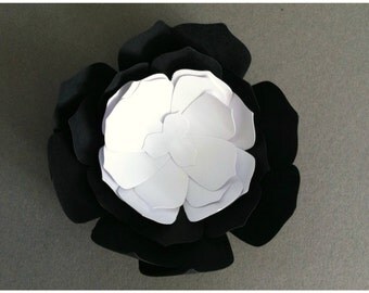 Black and White Flowers - Table Decoration - Wedding Decor - Eco Wedding - Eco Friendly Flowers - Paper Flowers - 50th Birthday - Weddings