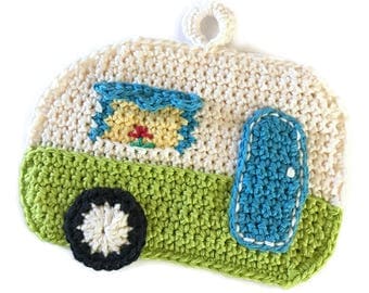 Camper Potholder,RV Pot Holder,Crochet Trivet,Glamping,Green Travel Trailer, Airstream,Shasta,Kitchen Decor,Housewarming,Shower Gift for Her
