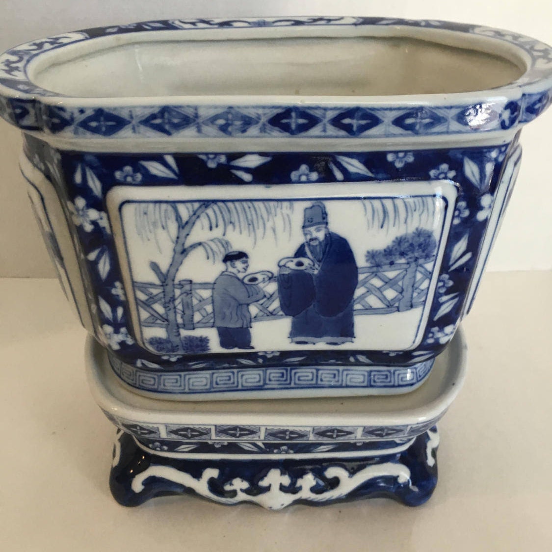 Chinoiserie Blue and White Porcelain Planter