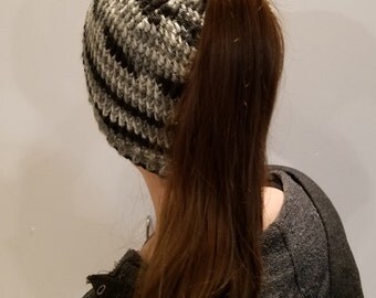 Reversible Messy Bun Hat Pattern