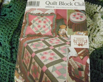 Sewing Pattern - Simplicity 9312 Quilt Block Club Lesson #4 Rose Of Sharon And Churn Dash - Pillow Sham, Quilt, Bed Caddy, Footstool Cover