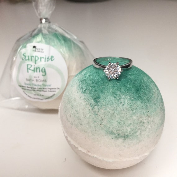 Surprise Ring Bath Bomb BACKORDERED by RustyTiramisu on Etsy