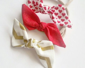 Baby nylon headbands set { Valentine } baby bow sets