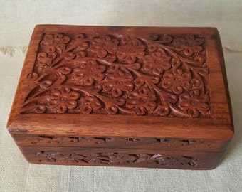 Flower Chest // Jewelry Box // Gift // Storage