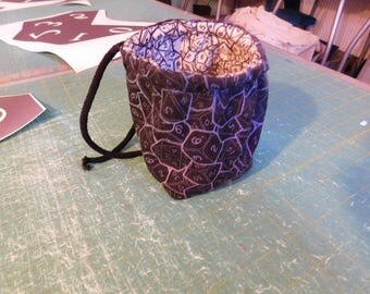 Dungeons and Dragons dice bag, pathfinder, dice bag, fantasy dice bag, rpg dice bag, rouge dice bag, dicebag of awesomness, d&d