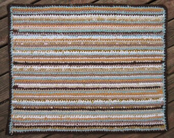 Made to order rectangle rag rug, crocheted kitchen rug with customized colors