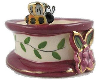 Summer Trellis - Bee T-Lite Holder- Clayworks