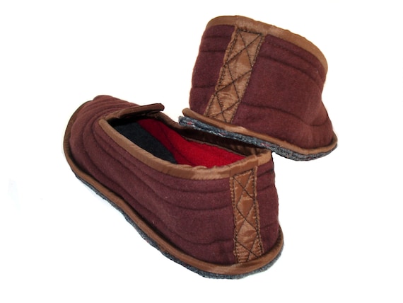 mens soft sole house slippers