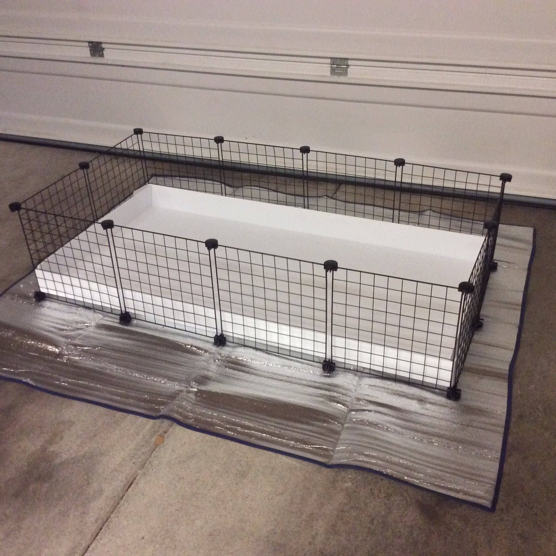 2x4 CC Guinea Pig Cage 14 x 14 Wire Grid