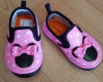 Minnie mouse shoes | Etsy