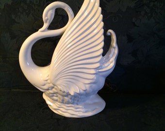 REDUCED!!! Beautiful Maddux of California White Swan TV Lamp