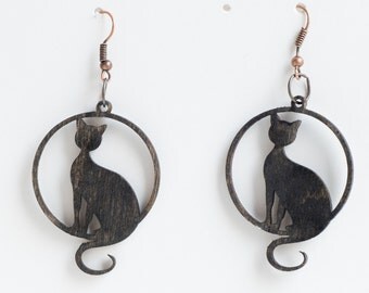 Sitting cat earrings - Cat lovers Woodcut earrings Hippie Boho Style