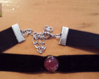 Burgundy Choker necklace