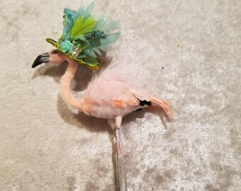Flamingo with mad hatters hat, Alice in wonderland, 1:12 scale