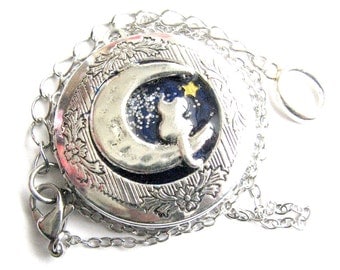 Cat necklace, Cat Locket Necklace, long distance friends, Galaxy necklace, Cat Lover Gift, Personalized locket, Personalized Cat necklace