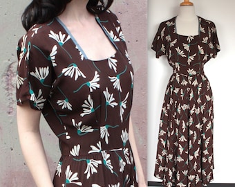 Vintage 1940's Dress // 40s 50s Brown Rayon Dress with Blue and White Daisy Floral Print // Tea Party Gown