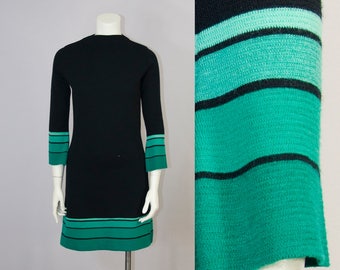 60s Vintage Black Wool Knit Ombre Stripe Short Dress (XS, S)