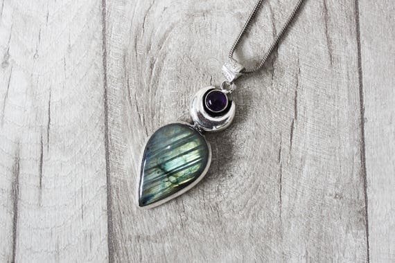 LABRADORITE TEARDROP NECKLACE - Silver Plated Necklace -Amethyst- Labradorite Crystal- Chakra Jewellery- Handmade- Festival Wear- Glitter
