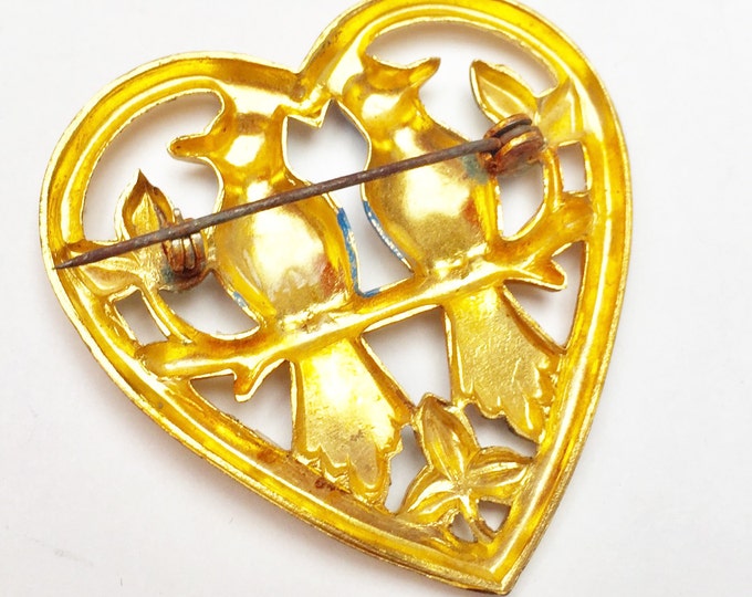 Bird Heart Brooch - Enamel gold - Love Birds - doves - fiqurine pin