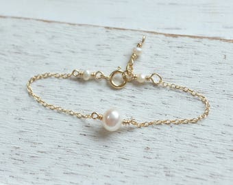 Pearl baby bracelet,mothers pearl bracelet, christening jewelry-flower girl-baby bracelet-children bracelet-baby birthday-baby shower gift