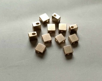 100pcs Raw Brass Square Beads Spacer Beads 6mm x 3.5mm thick - F267