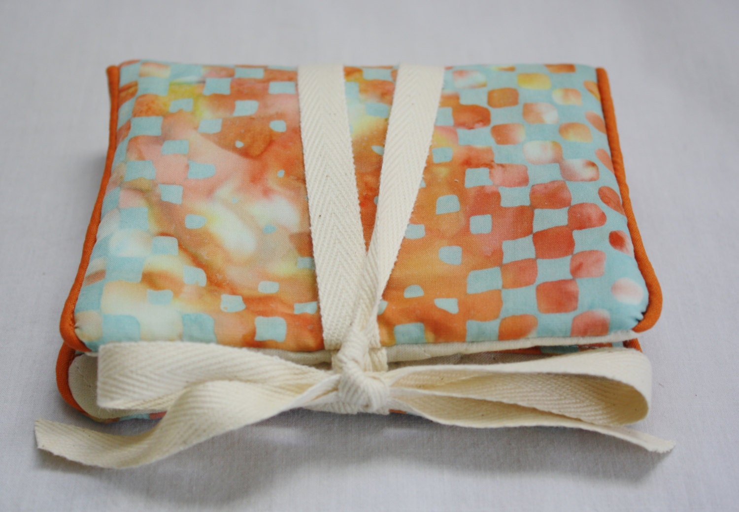 Small Travel Jewelry Pouch with 2 Zipper Pockets Ring Roll and