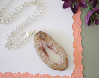 Geode Necklace Silver, Crystal Necklace, Geode Agate Slice, Boho Jewelry, Druzy Pendant, Natural Geode, GN55