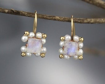 Moonstone Pearl Bridesmaid Earrings, Moonstone Earrings, Moonstone Birthstone, Bridesmaid Jewelry, Gemstone Earrings, Square Earrings, Gifts