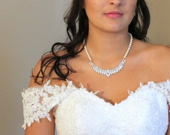 Crystal Bridal necklace, Pearl Wedding necklace, Wedding jewelry, Statement necklace, Crystal necklace, Rhinestone and pearl necklace