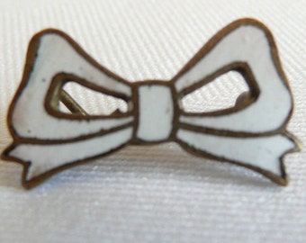 Art Nouveau White Enamel Bow Watch Pin / Brooch with C Clasp