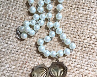 Seashell Locket, Locket Necklace, Seashell Necklace, Mermaid Necklace, Pink Shell Necklace, Mermaid Necklace, Seashell Jewelry