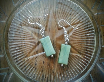 Titanium Earrings - Pale Green Shell Earrings - Silver Earrings - Hypoallergenic Earrings FREE US SHIPPING