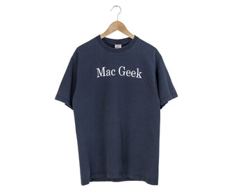 MAC GEEK TSHIRT // macintosh shirt / imac tee / apple pc / computer / steve jobs / apple computers / 90s vintage / adult / large