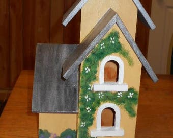 Wood birdhouse, yellow birdhouse, outdoor birdhouse, folk art birdhouse, unique birdhouse, bird lovers gift,birdhouse decorative birdhouse