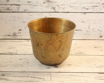 Vintage Solid Brass Planter Large Plant Pot Design Hammered Brass Design Patina Farmhouse Decor Antique Brass Storage Bin Home Decorating