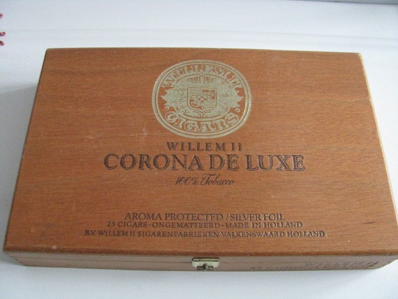 half corona cigar case