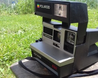 Vintage Polaroid 630 Lightmixer Camera-made in England 80's