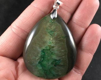 Green Druzy Agate Stone Pendant Necklace