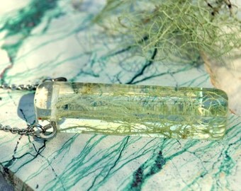 Botanical Jewelry, Terrarium Necklace, Lichen Jewelry, Eco Resin Necklace, Bar Necklace, Terrarium Jewelry, Girlfriend Gift, Boyfriend Gift
