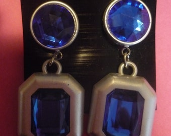 Blue ear clips