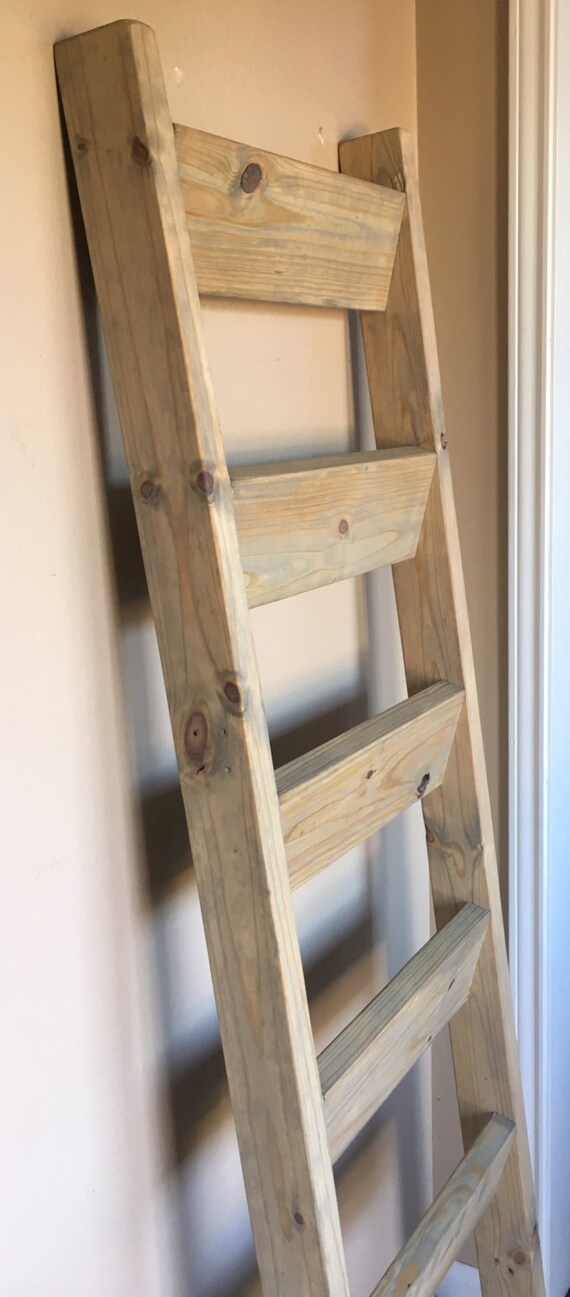 6 ft Quilt Ladder/Blanket Ladder by SouthernWisteriaCo on Etsy