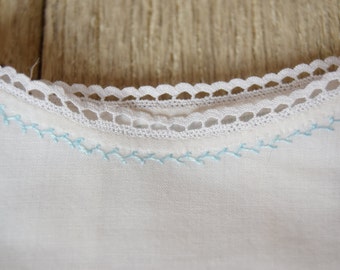 Vintage / baby / bra / France / cotton, lace and blue sewing / hand-stitched / white