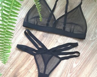 Black mesh lingerie set, see through lingerie, sexy lingerie, erotic lingerie, mesh lingerie, black lingerie, black underwear, bralette