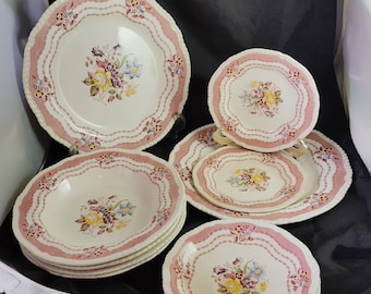 Ridgways Rutland Lot 2 Dinner Plates, 4 Soup Bowls, 3 Bread, 4 Saucers