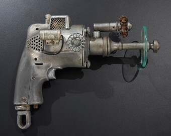 Steampunk - Diesel Punk - Sci-Fi - Fallout - Movie Prop style Gun