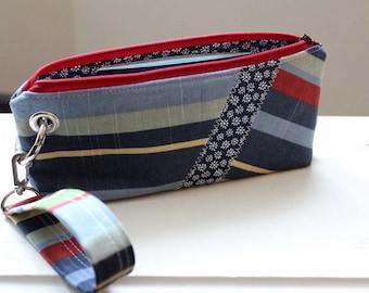 Zipper Pouch Clutch Wallet - Long Wallet - Cell Phone Wallet - Errand Runner Fabric Wallet Wristlet - Travel - Blue Red Stripes