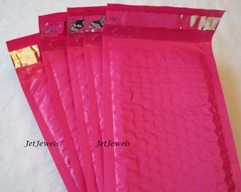 25 Hot Pink Padded Mailers, Pink Bubble Mailers, Mailing Envelopes, Shipping Envelopes, Shipping Supplies, Self Sealing Envelopes 4x8