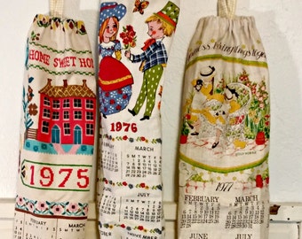 Plastic Bag Holder | Repurposed Vintage Calendar Tea Towel